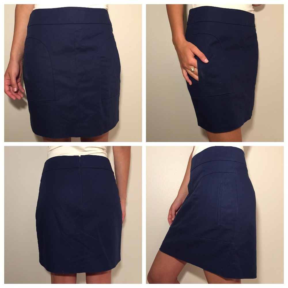 Navy Blue Mini Skirt w/Pockets Medium or 4P